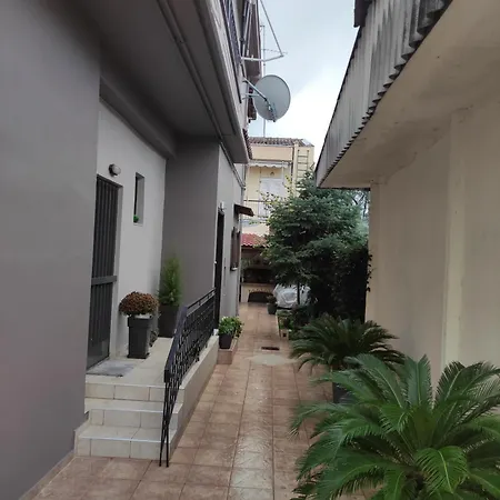 Spyros'S Home Trikala  Exterior photo